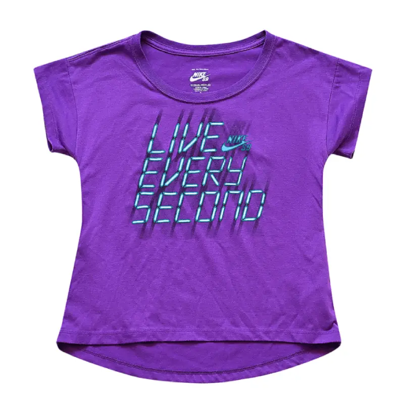 Blog Post: 3 ways to style&hellip;a graphic tee